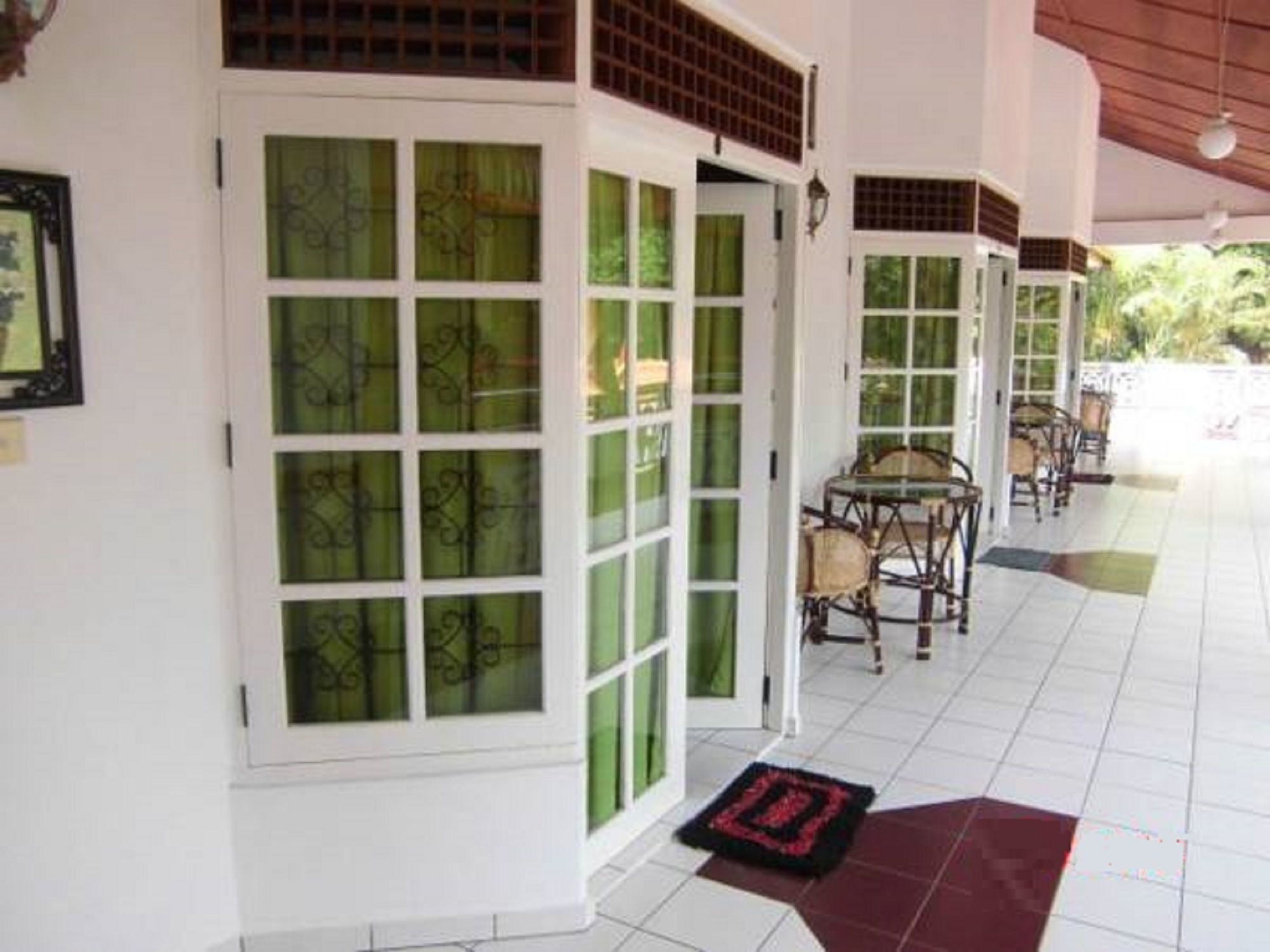 Lagoon Garden Hotel 베루왈라 외부 사진